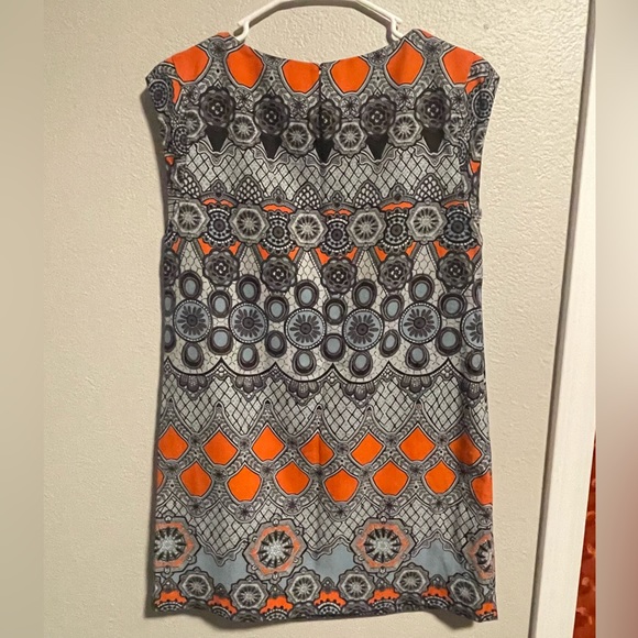 Banana Republic Patterned Top - Picture 3 of 3